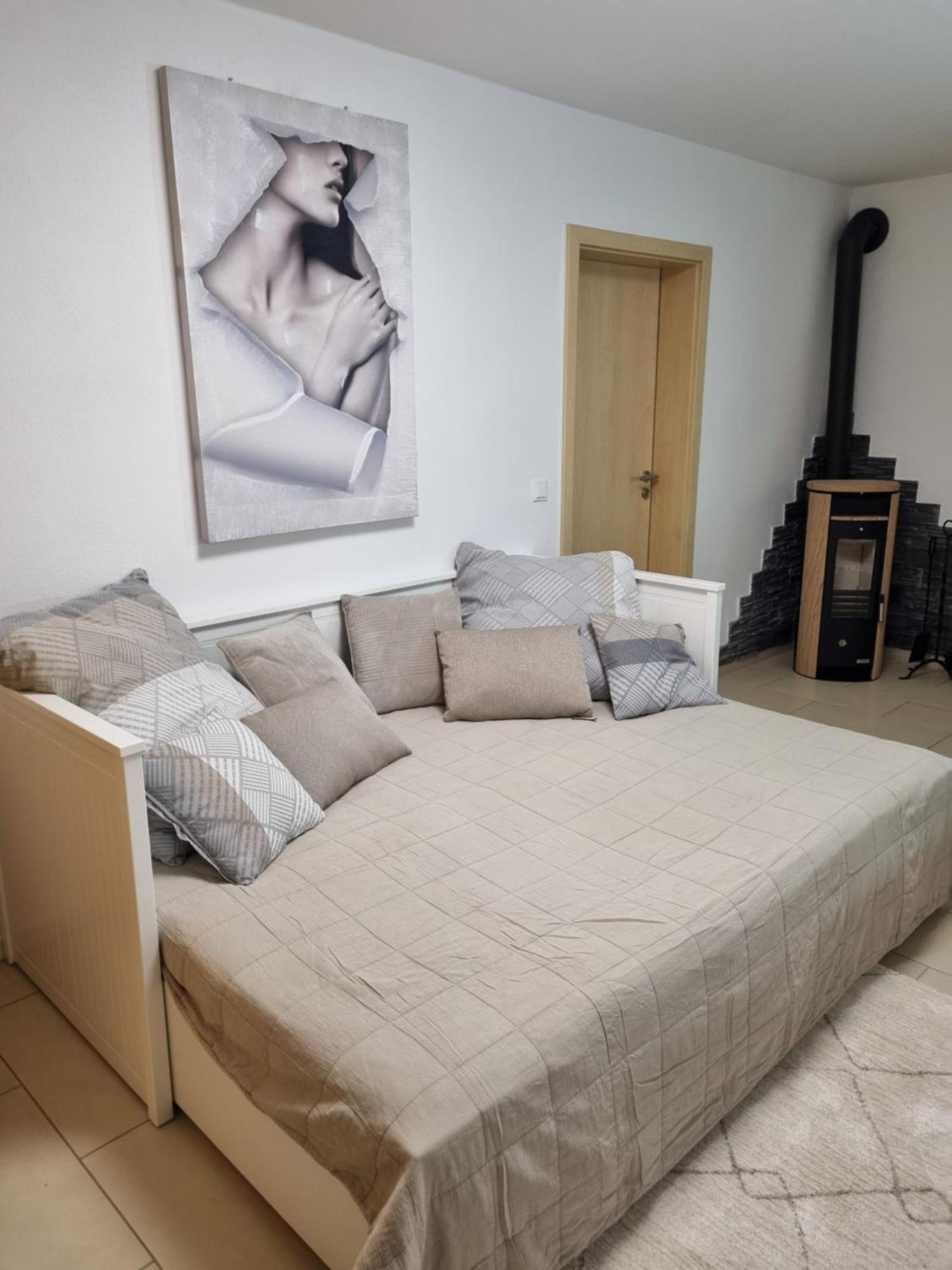 Appartment Im Untergeschoss 프라일라싱 외부 사진
